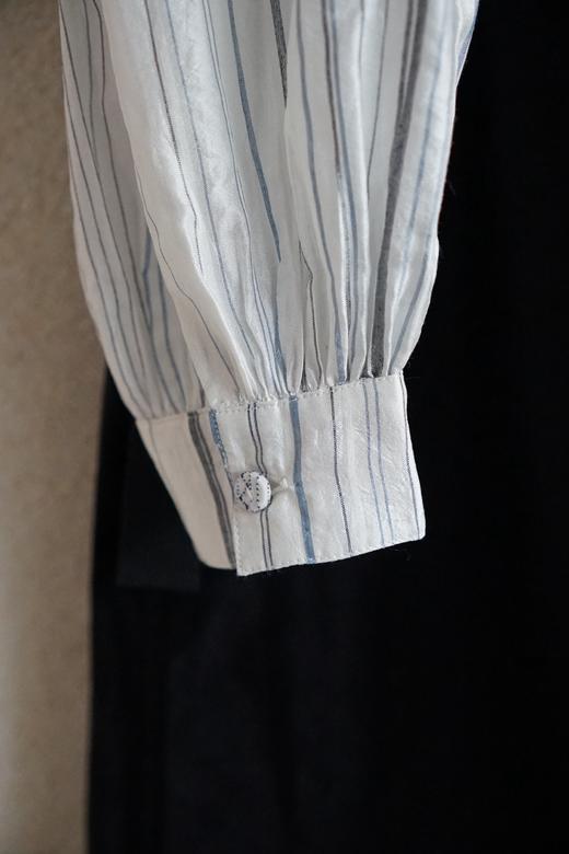 SUSURI 天鹅绒v领无袖连衣裙 商品图9