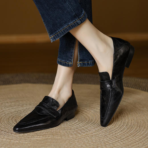 【预售5天】休闲低跟乐福鞋女小皮鞋春秋新款小方头一脚蹬舒适通勤单鞋KYD&K10440 商品图2