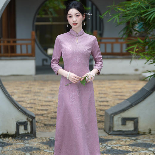 SC22303紫色显瘦妈妈装国风新中式秋季长袖旗袍2025新款女复古连衣裙秋冬 商品图1