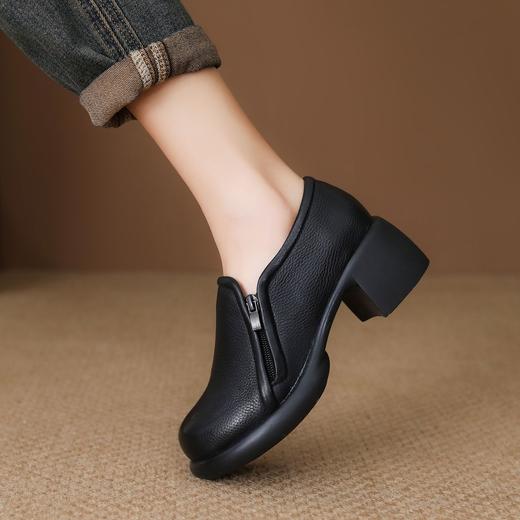 FR 85293乐福鞋真皮复古圆头休闲软皮粗跟单鞋 商品图3