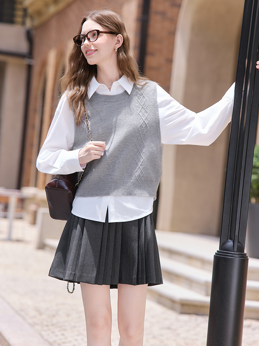 【百图lulu定制】【菱格纹背心】 菱格纹针织马甲背心