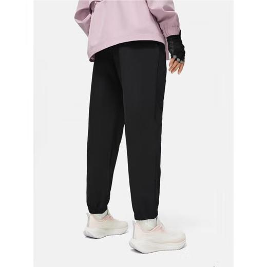 李宁女子宽松防泼水运动长裤AYKU086-1 商品图2