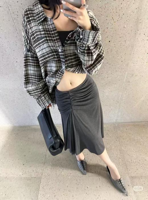 女款格纹长袖衬衫 商品图3