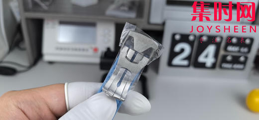 欧米茄VS海马150米系列 75周年纪念版 夏日蓝 湖蓝海马 密底海马 6点位日历 Aqua Terra 150米腕表 8900一体机 男士腕表 表径41mm 商品图4