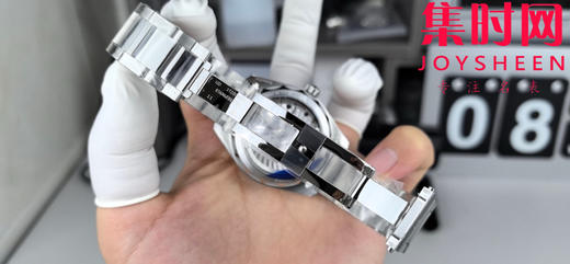 欧米茄VS海马150米系列 柚木绿 6点位日历 Aqua Terra 150米腕表 8900一体机 男士腕表 表径41mm 商品图6