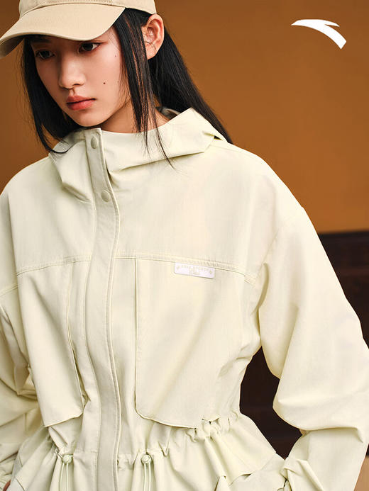 安踏【关晓彤同款】工装风休闲外套 女新款宽松梭织运动上衣162538603 浅柠黄-2 商品图4