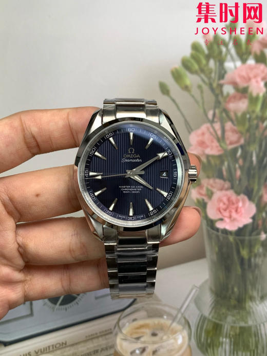 欧米茄VS海马150米系列 蓝色盘 3点位日历 Aqua Terra 150米腕表 8500一体机 男士腕表 表径41.5mm 商品图0