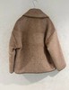 女款翻领外套 商品缩略图1