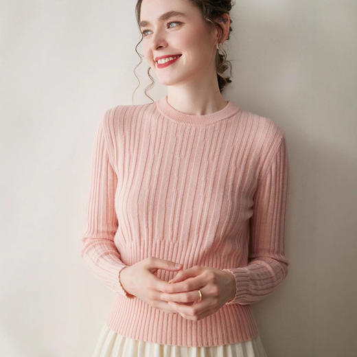 「高货qj」全新升级【铂金会员349/天猫469/差价120】(64659)洛诗琳气质圆领羊绒衫2025秋冬新款修身显瘦亲肤保暖毛衣 商品图3