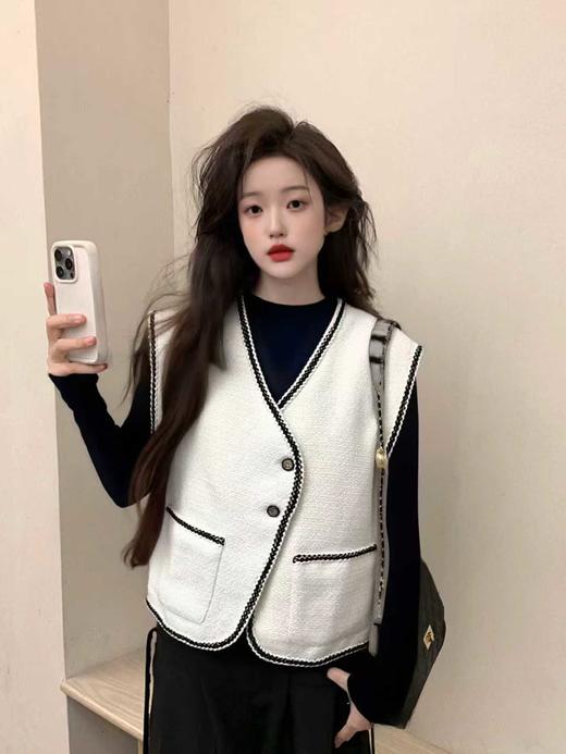 11.11直降到底！！【秋新品】7059米白小香风编织边马甲背心-喜出 商品图1