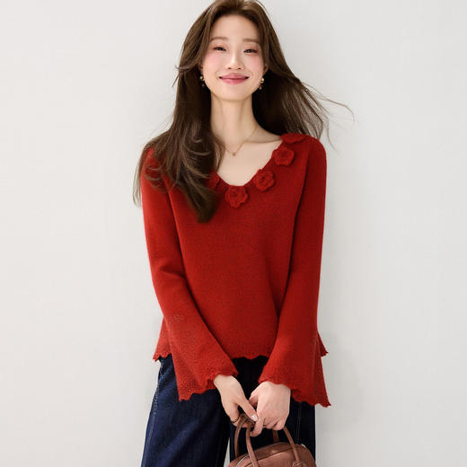 CC 2131立体花朵V领毛衣修身慵懒风喇叭袖针织衫 商品图0