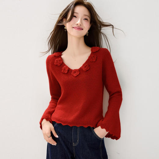 CC 2131立体花朵V领毛衣修身慵懒风喇叭袖针织衫 商品图3