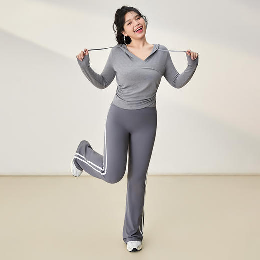 【限时秒】YOGACODE【火树银花系列】薄款运动外套女大码宽松透气连帽长袖瑜伽服DWT225643 商品图4