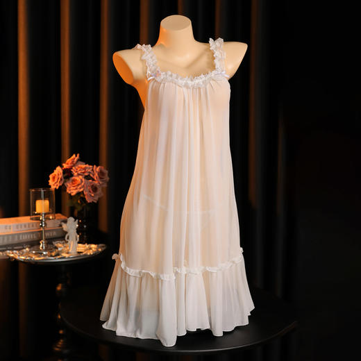 霏慕 温柔心动法式宫廷睡裙5007 商品图1