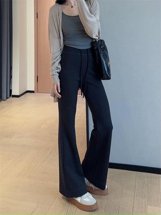 巨好穿高腰微喇神仙裤！塑形能手！小翘臀警告！✅弹力面料+高腰段稳固收腹，勾勒腰臀曲线 ✅适配所有腿型，一秒穿出大长腿！提臀+高腰收腹+显瘦+显腿直，多位一体！ 商品图5