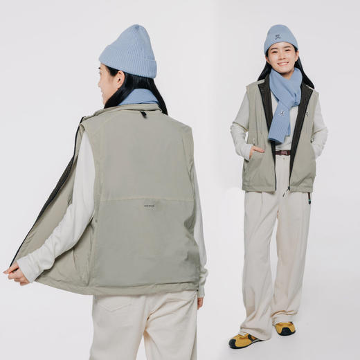 【十一破价福利】ACMEITEM爱棵米 户外休闲立领马甲GAG3090431E 商品图3