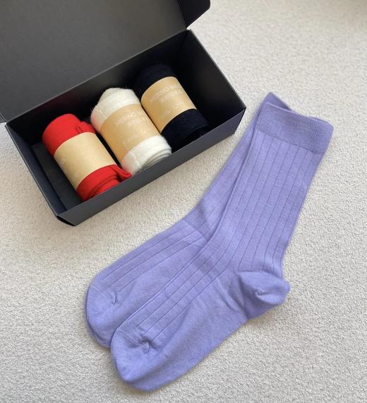 老渠道 日本贸易订单 扬子纱羊毛中筒袜套盒  袜子界“爱马仕” 200针可机洗 一盒四双，两种规格可选 商品图1