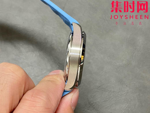 欧米茄VS海马150米系列 75周年纪念版 夏日蓝 湖蓝海马 密底海马 6点位日历 Aqua Terra 150米腕表 8900一体机 男士腕表 表径41mm 商品图4