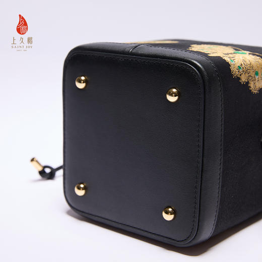 新中式包包 宋锦 女士腋下背包 黑金蝴蝶 BWS25A0104 商品图4