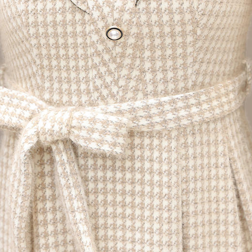 QYMYJ-23002-Y新款仿貂绒连衣裙秋冬季新款厚款腰带收腰中长款百褶裙时尚A字裙 商品图3