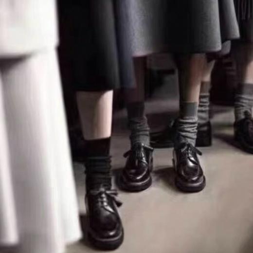 一盒三双装不同色!!男女同款！秋冬保暖！max新款羊毛袜中筒袜， 商品图5