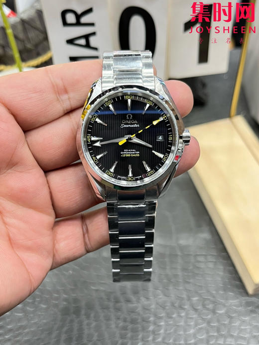 欧米茄VS海马150米系列 大黄蜂 3点位日历 Aqua Terra 150米腕表 8508一体机 男士腕表 表径41.5mm 商品图0