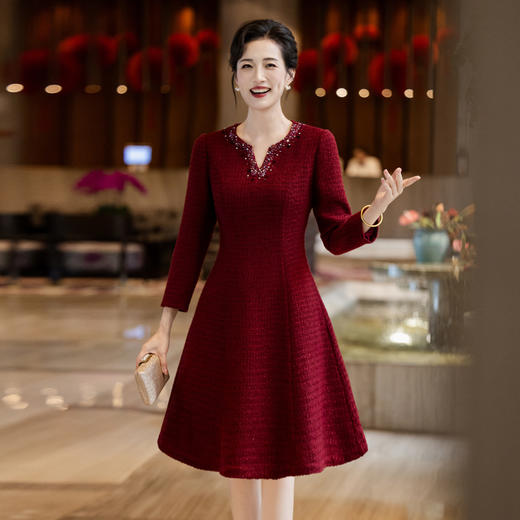 TQ 1224小香风钉珠礼服妈妈连衣裙 商品图0