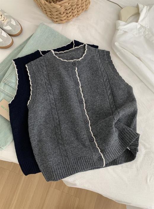 2025温柔复古花边圆领针织马甲！女软糯亲肤绵羊毛毛衣背心秋冬叠穿外套！ 商品图2