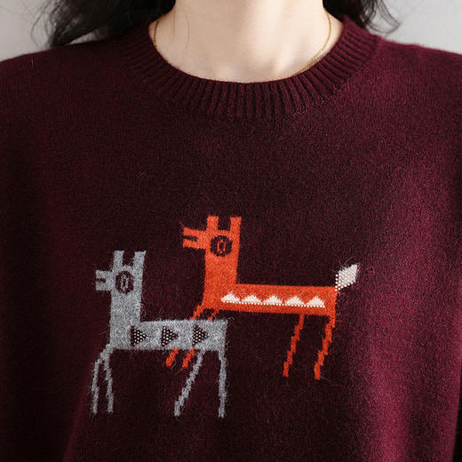 CC 101-15807圆领毛衣卡通小鹿提花图案宽松减龄针织衫 商品图3