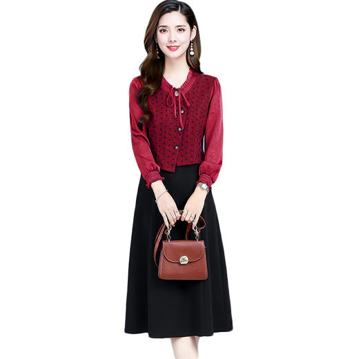 QYMTYH-99H250-Y新款红色连衣裙女装洋气长袖裙拼结假两件中长款高腰A字裙 商品图4