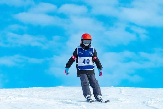 【滑雪营4号】崇礼万龙粉雪,冬奥级别+资深教练+道外雪|6~16岁单飞 商品图3