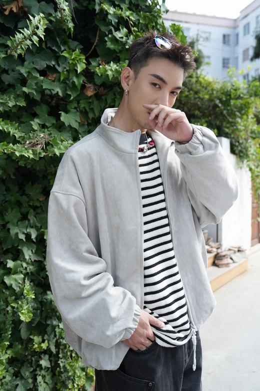 W532572201极简夹克 商品图1