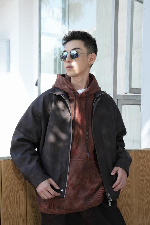 W535472255复古斑驳PU夹克 商品图1