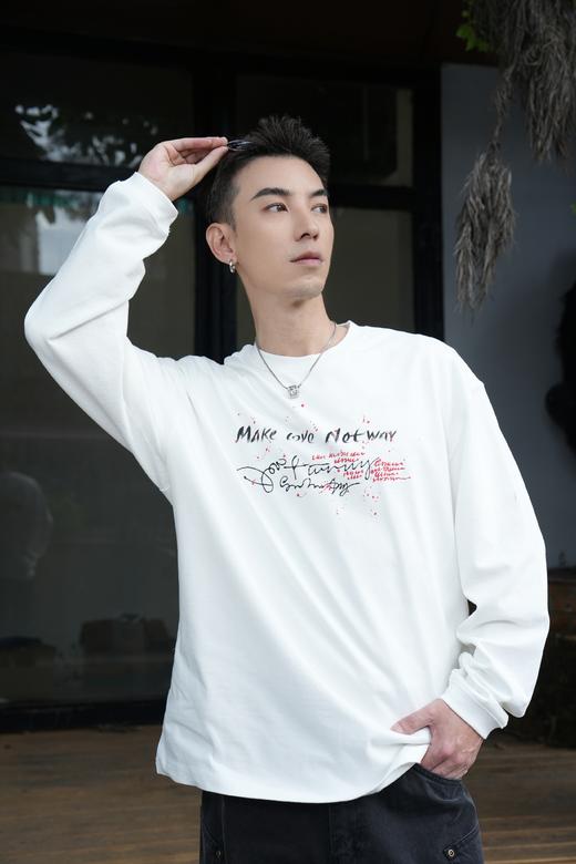 W539611134涂鸦长袖T恤 商品图2