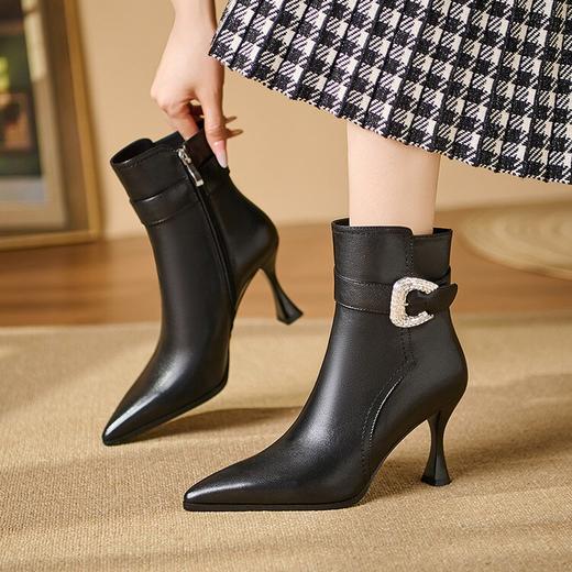 【预售5天】棕色羊皮水钻方扣高跟气质短靴女新款细跟尖头时装靴QS&755 商品图0