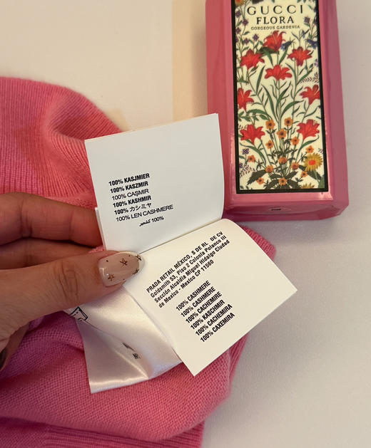 原版miu菱格限定粉𝐩𝐨𝐥𝐨领针织衫101810 商品图9