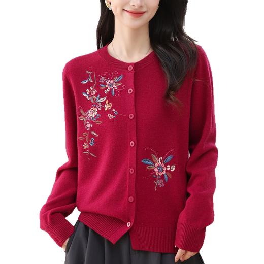 QF 62-743A圆领洋气绣花外套羊毛开衫宽松上衣 商品图4