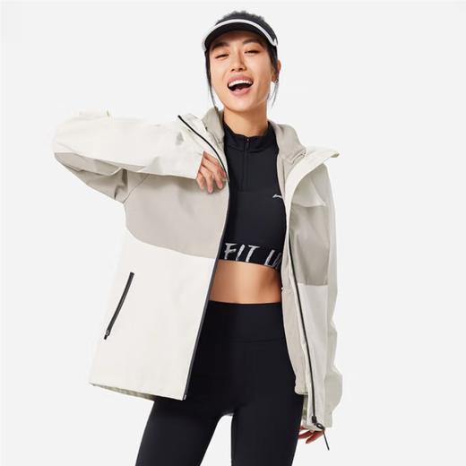 李宁女子冬季连帽健身风衣三合一运动外套AWBU010-7 商品图1