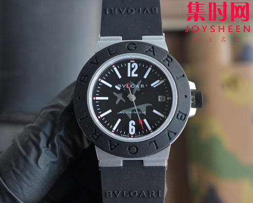 宝格丽Aluminium系列 以“铝+橡胶”的创新材质组合重新定义奢华运动 男士腕表 表径40mm 商品图2