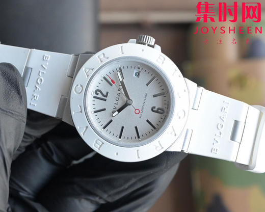 宝格丽Aluminium系列 以"铝+橡胶"的创新材质组合重新定义奢华运动 男士腕表 表径40mm 商品图3