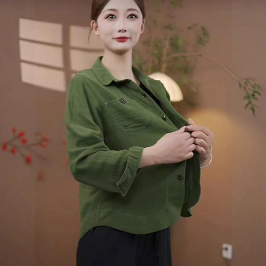 简约纯色妈妈装翻领衬衣2025早秋新款Z时尚中年女装大码百搭外套 商品图3