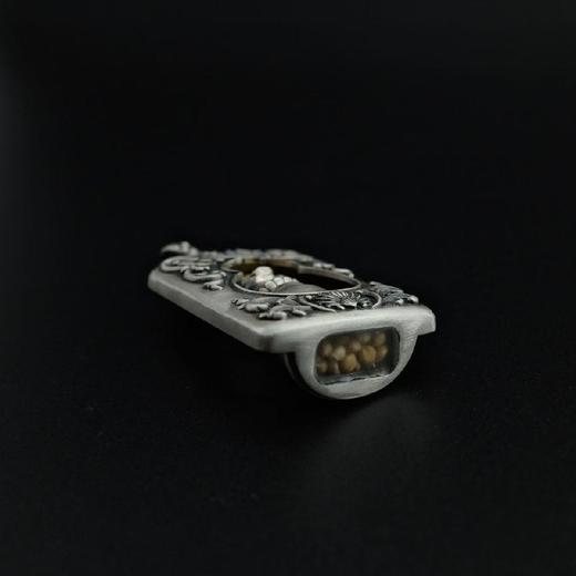 925大鹏鸟白塔吊坠 商品图2