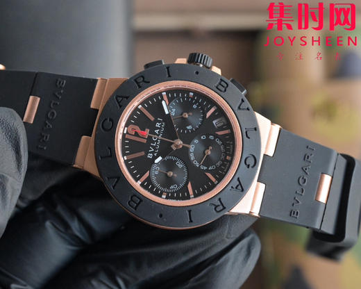 宝格丽Aluminium系列 以"铝+橡胶"的创新材质组合重新定义奢华运动 男士腕表 表径40mm 商品图3