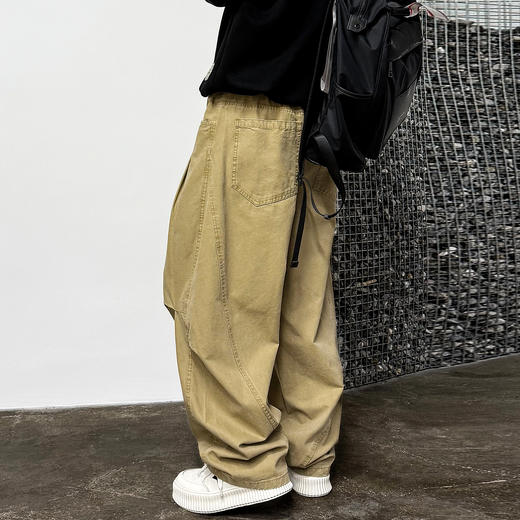 徐太浪【褶皱感 立体裁剪】大码哈伦裤男春秋宽松百搭纯色休闲裤 商品图2