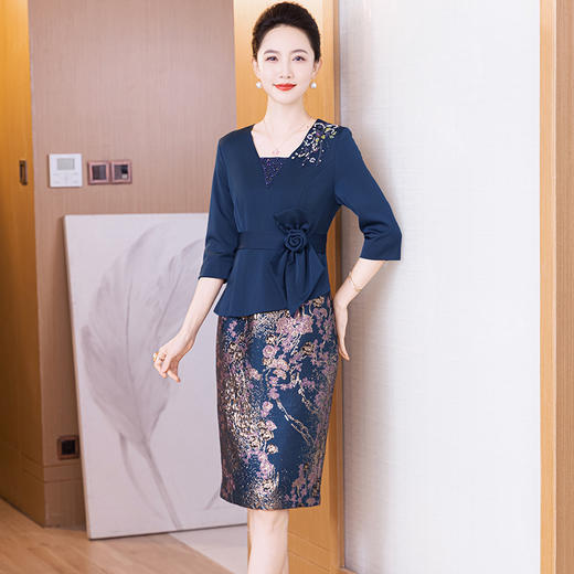 LC 2540拼接碎花优雅时尚宴会连衣裙修身显瘦 商品图2