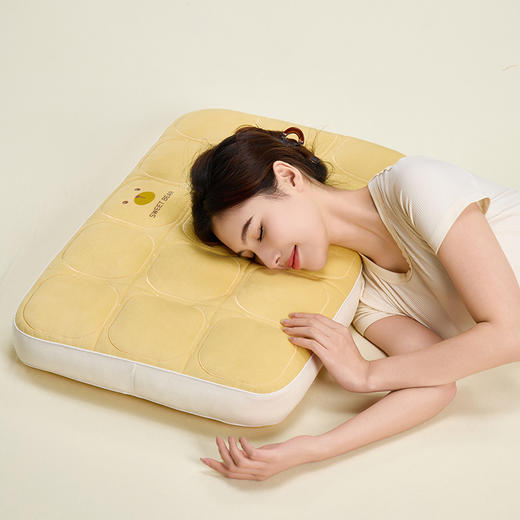 自然醒小熊豆乳面包枕乳胶片定型枕头XK 商品图1