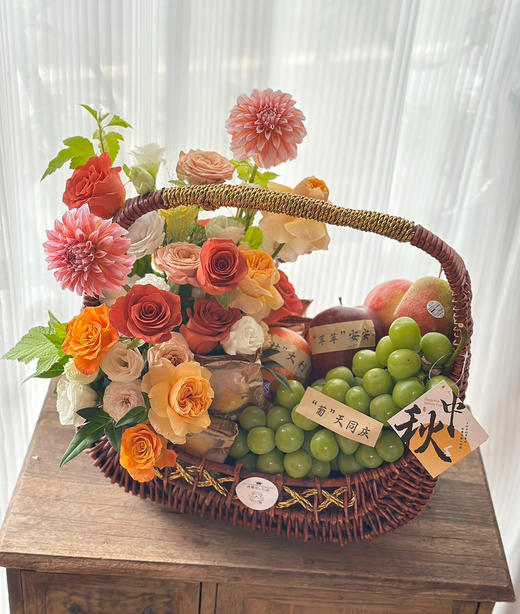 超大鲜花 水果手提花篮 商品图0