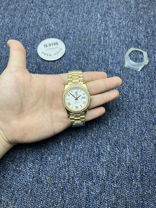 QF配重版 重量180克+ 白罗马面 钻圈款 劳力士星期日历型系列 日志40mm 商品图8