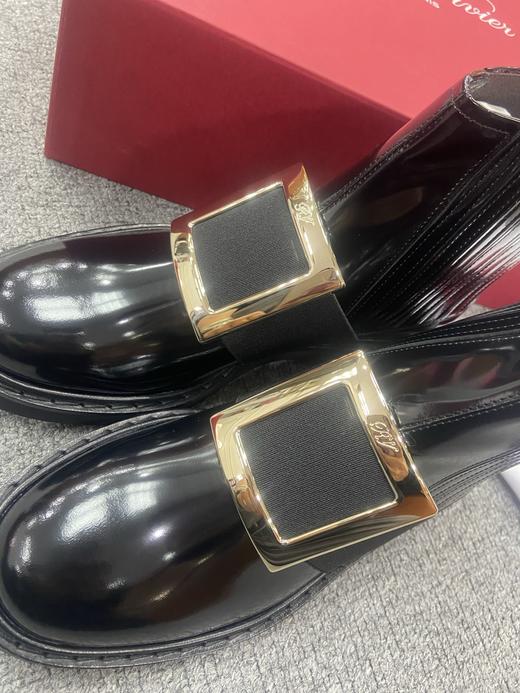 女款金扣短靴 商品图3