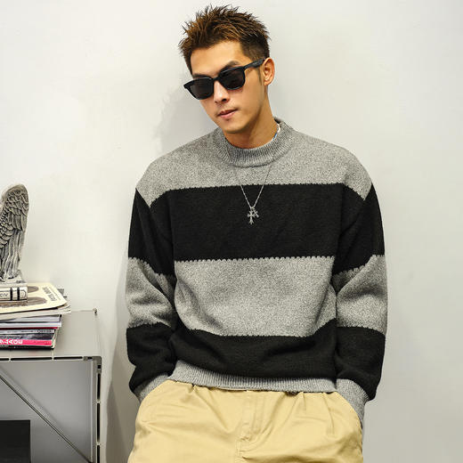 徐太浪【撞色针织 毛绒磨边】高级感圆领毛衣男秋季男装通勤上衣 商品图0